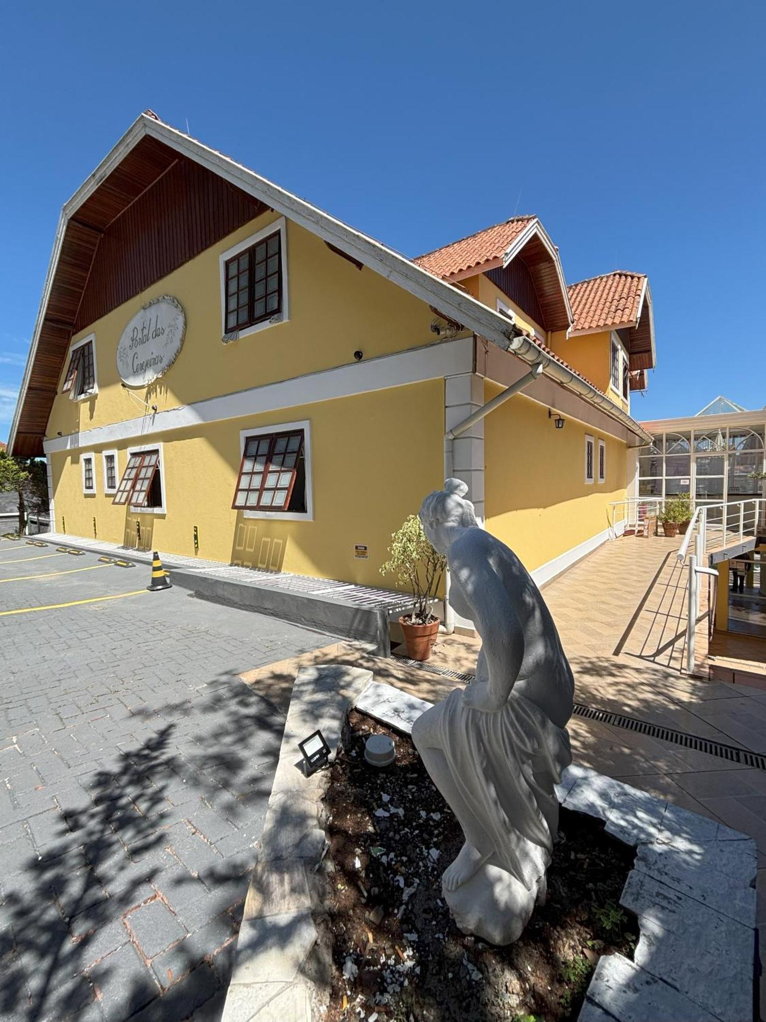 Portal Cerejeiras - Be Happy Group Inn Campos do Jordao